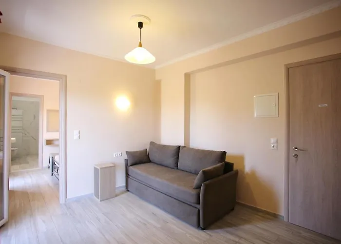 Phillipos Apartment *