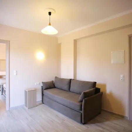 Phillipos Apartment *